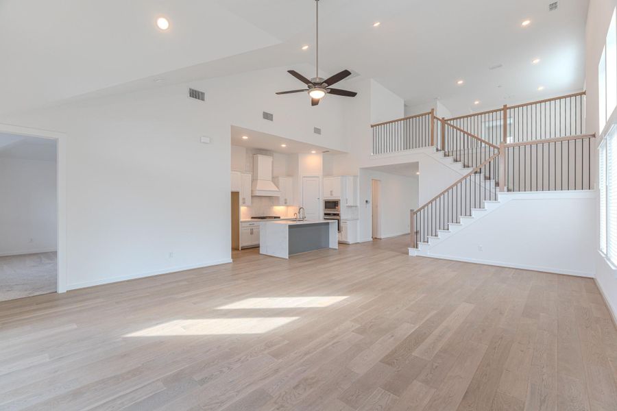 Spacious, unfurnished interior of a new home in , Porter (Image 27).