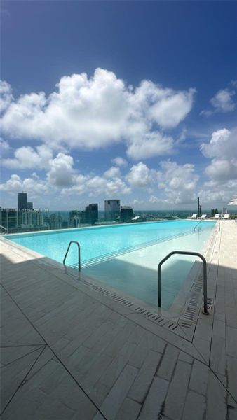 Community amenities in Aston Martin Residences, Miami (Image 17).