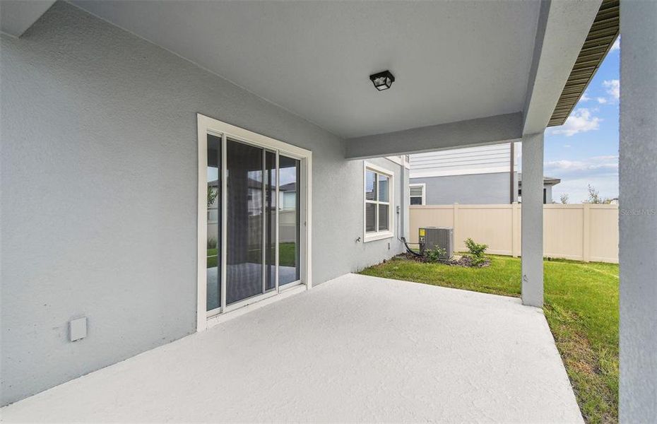 Large Covered Lanai