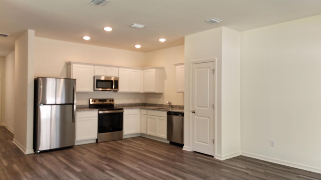 Furnished interior view inside a new home in Dawson Branch, Summerville (Image 7).