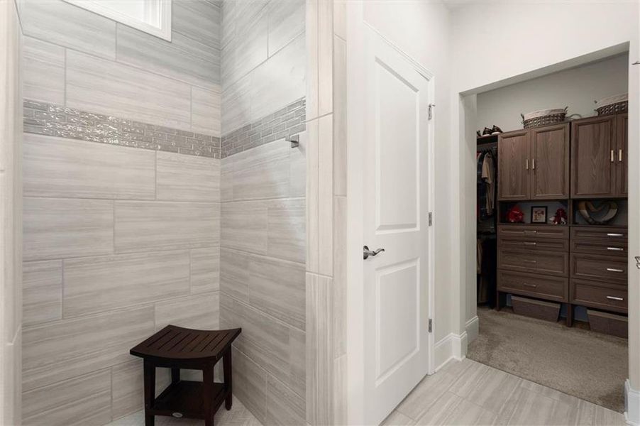 Furnished interior view inside a new home in , Woodstock (Image 13).