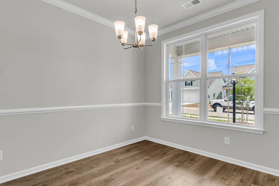 Spacious, unfurnished interior of a new home in Sweetgrass Station, Summerville (Image 40).