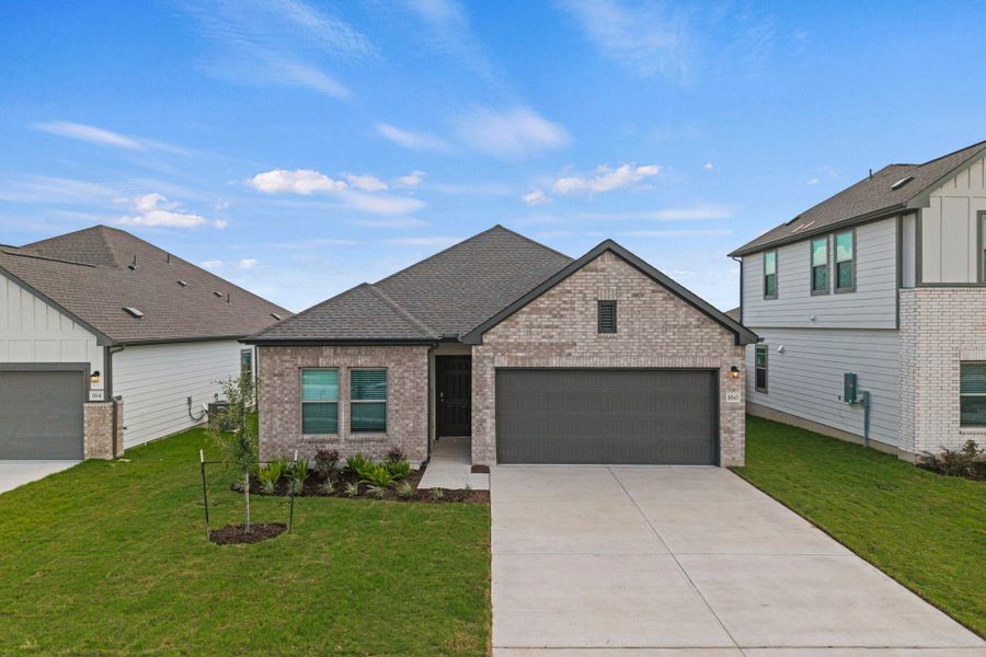 New Home in Taylor, TX.  - Slide 3