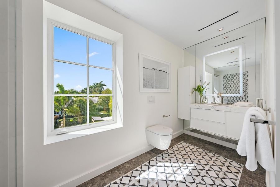 301 Plantation Rd-29