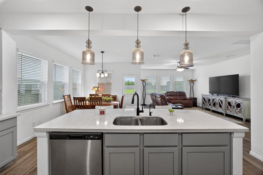 Furnished interior view inside a new home in The Commons at Sedona, League City (Image 28). Furnished interior view inside a new home in The Commons at Sedona, League City (Image 28).