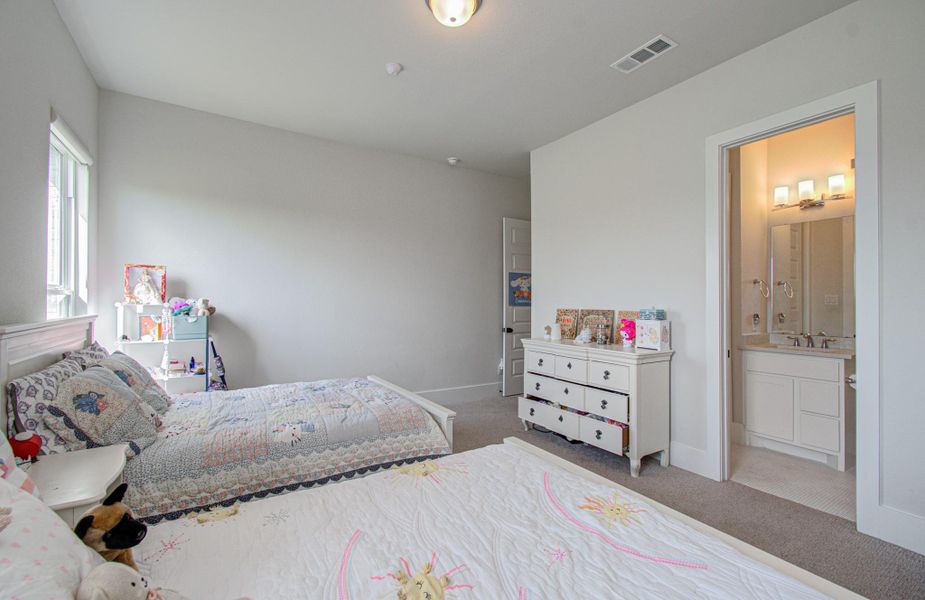 Furnished interior view inside a new home in , Manvel (Image 17).