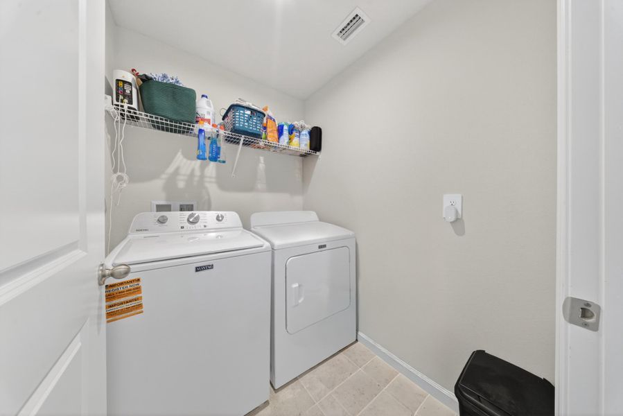LAUNDRY ROOM 2ND FLOOR