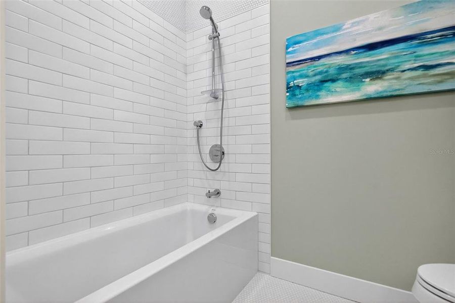 Furnished interior view inside a new home in , Sarasota (Image 51).