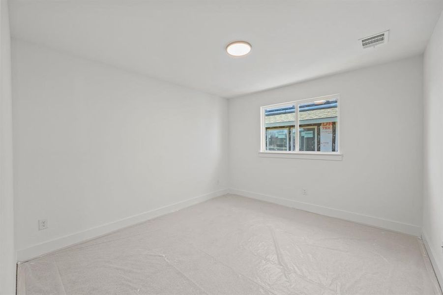 Spacious, unfurnished interior of a new home in North Square at Uptown, Celina (Image 23). Spacious, unfurnished interior of a new home in North Square at Uptown, Celina (Image 23).