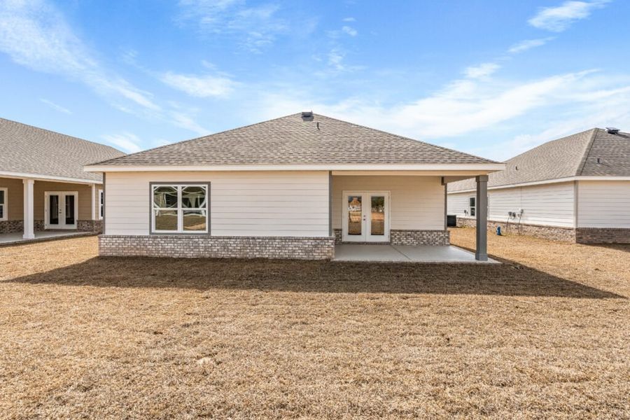 Exterior details and patio area of a home in Natureview, Freeport (Image 22).