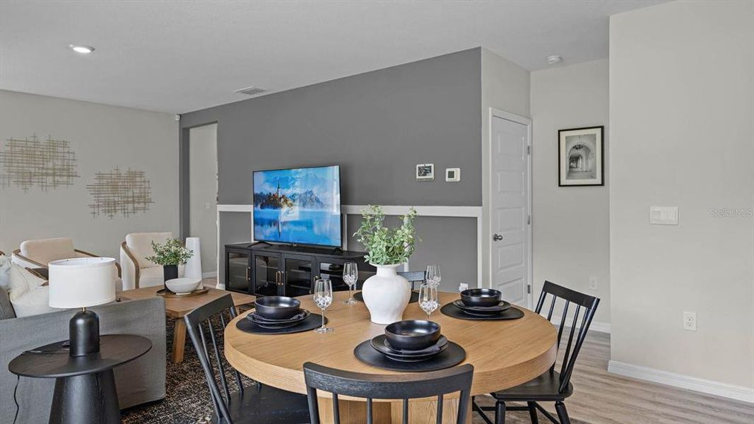 Furnished interior view inside a new home in Magnolia Pointe, Umatilla (Image 7).