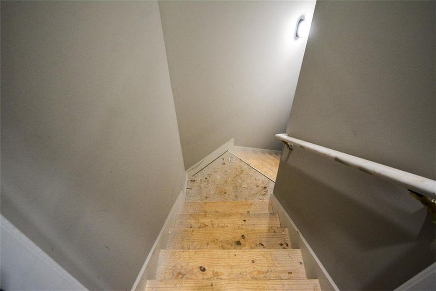 Image 53 of a home in .