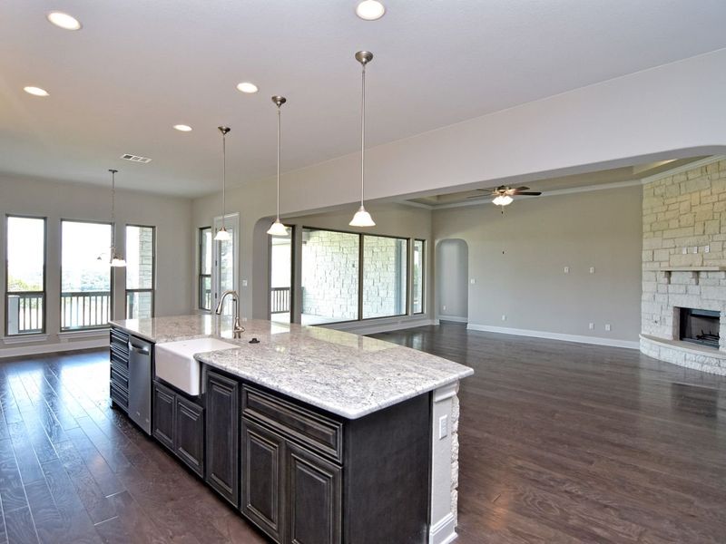 Representative furnished interior of a home built from the Avalon by Giddens Homes in Scofield Farms Estates, Georgetown (Image 92).
