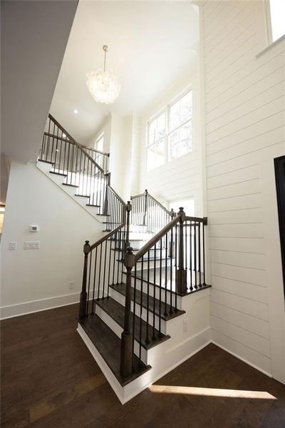 Spacious, unfurnished interior of a new home in , Atlanta (Image 29).