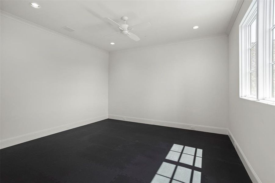 Spacious, unfurnished interior of a new home in , Dallas (Image 20). Spacious, unfurnished interior of a new home in , Dallas (Image 20).