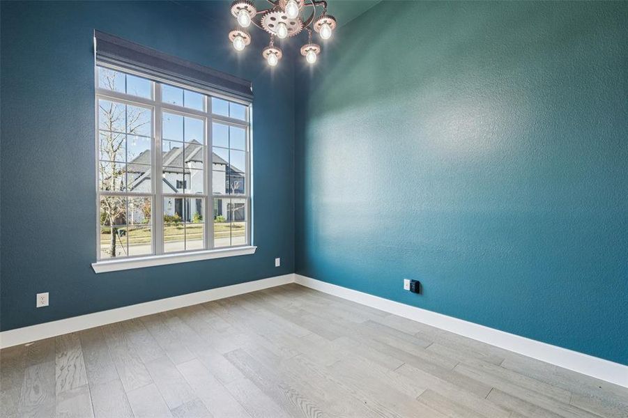 Spacious, unfurnished interior of a new home in , Aubrey (Image 29).