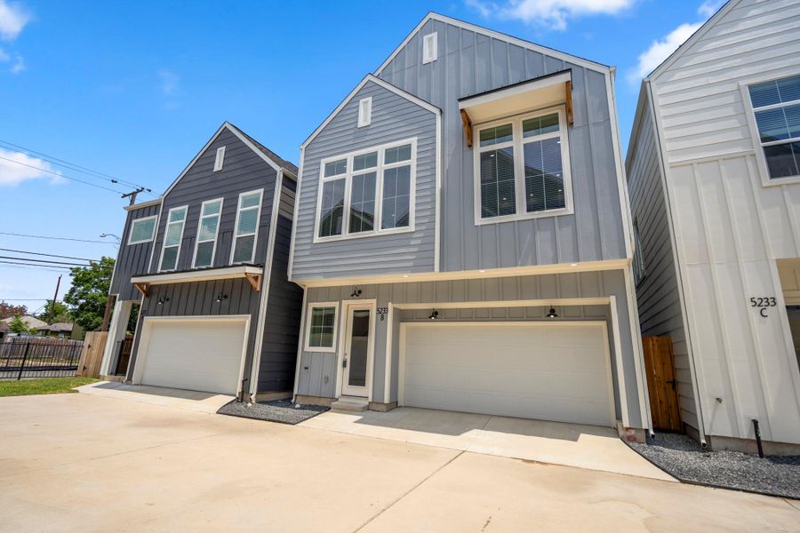 Front exterior of a new home in , Houston, TX, highlighting curb appeal (Image 2).