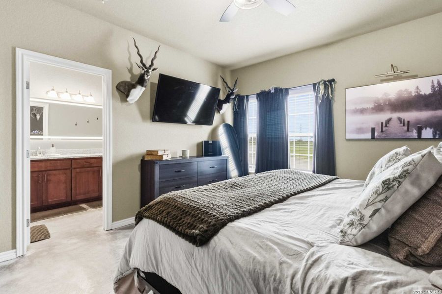 Furnished interior view inside a new home in , Sabinal (Image 15).