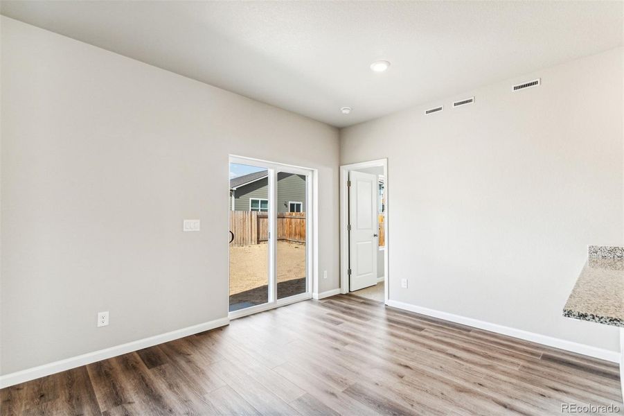 Spacious, unfurnished interior of a new home in Second Creek Farm, Commerce City (Image 14).