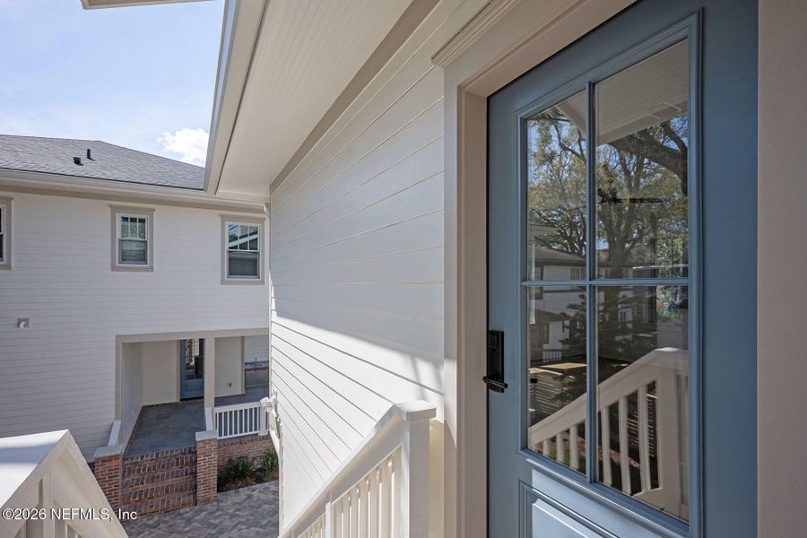 Exterior details and patio area of a home in , Jacksonville (Image 36).