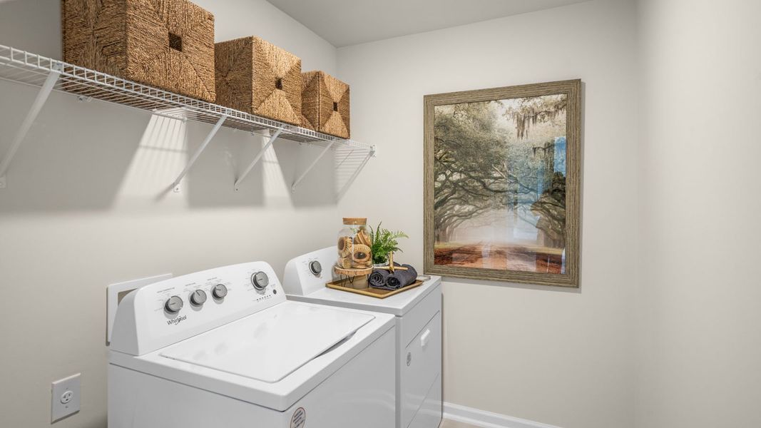 Representative interior finishes for a home built from the Norman by D.R. Horton in The Manors at Swift Creek Farm, Clayton (Image 19).