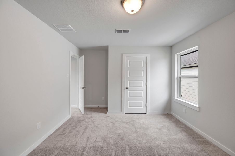 Spacious, unfurnished interior of a new home in Mason Woods, Cypress (Image 36). Spacious, unfurnished interior of a new home in Mason Woods, Cypress (Image 36).