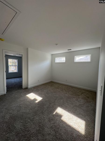 Spacious, unfurnished interior of a new home in Beach Forest, Sumter (Image 6).