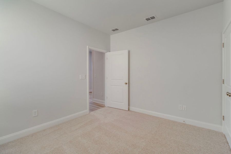 Spacious, unfurnished interior of a new home in Grand Arbor, Blythewood (Image 23).