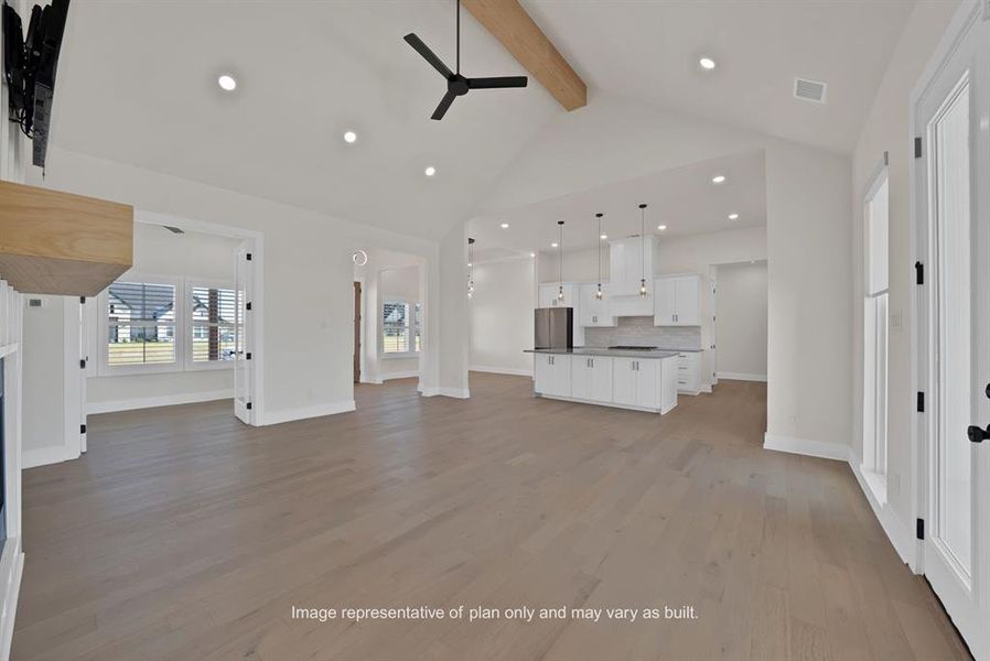 Spacious, unfurnished interior of a new home in , Venus (Image 12). Spacious, unfurnished interior of a new home in , Venus (Image 12).