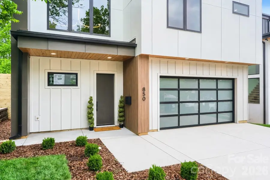 Inviting covered front entrance