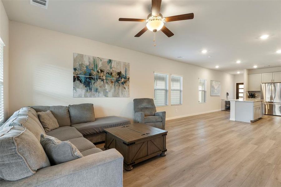 Furnished interior view inside a new home in Lakehaven - Spring Series, Farmersville (Image 20).