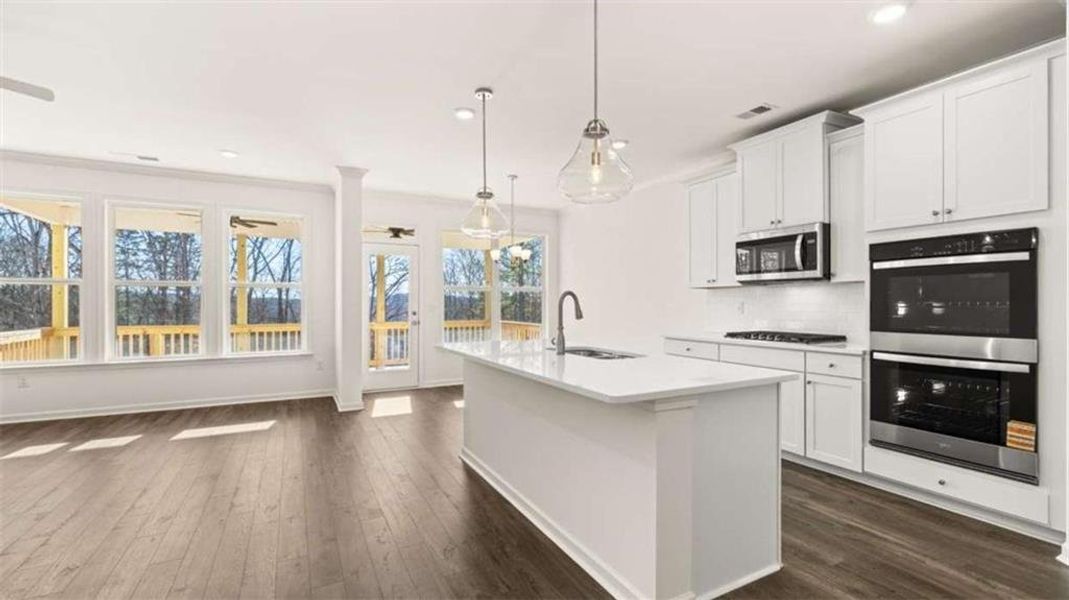 Furnished interior view inside a new home in Water Oak Estates, Lawrenceville (Image 10).