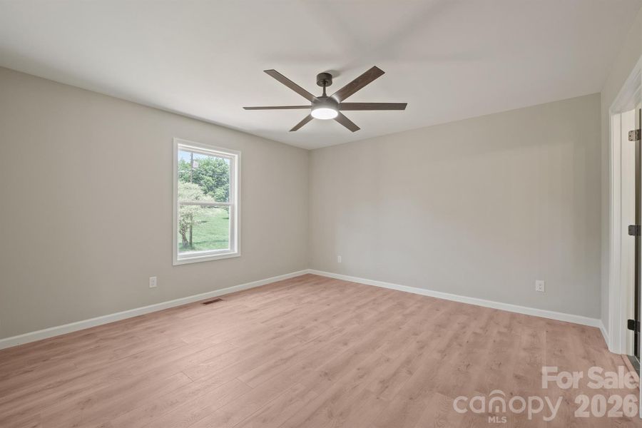 Spacious, unfurnished interior of a new home in , Valdese (Image 14).