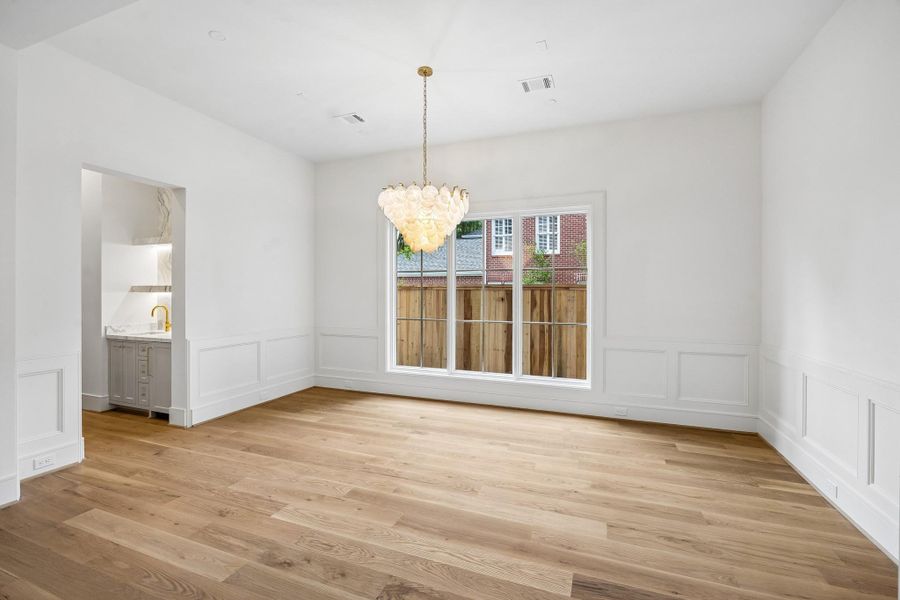 Spacious, unfurnished interior of a new home in , West University Place (Image 17).