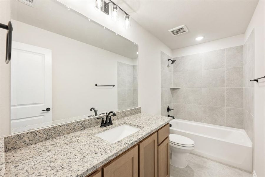 Furnished interior view inside a new home in ArrowBrooke, Aubrey (Image 6). Furnished interior view inside a new home in ArrowBrooke, Aubrey (Image 6).