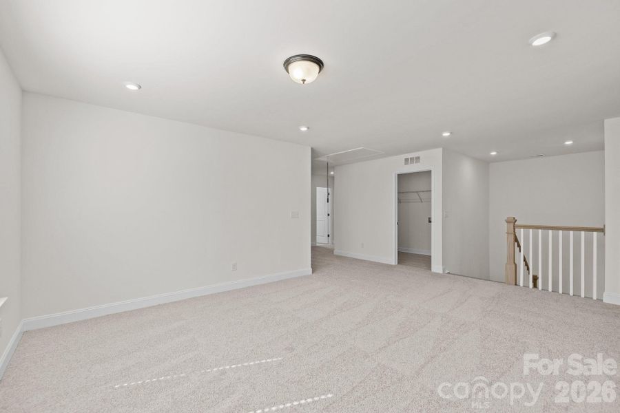 LoftPhotos are representative and may not reflect the exact home, finishes, or features.