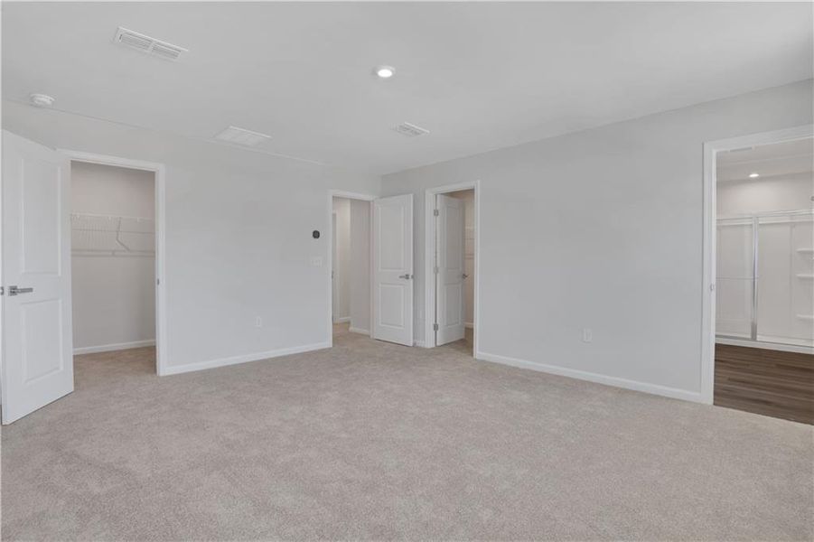 Spacious, unfurnished interior of a new home in Summertree, Stone Mountain (Image 25).