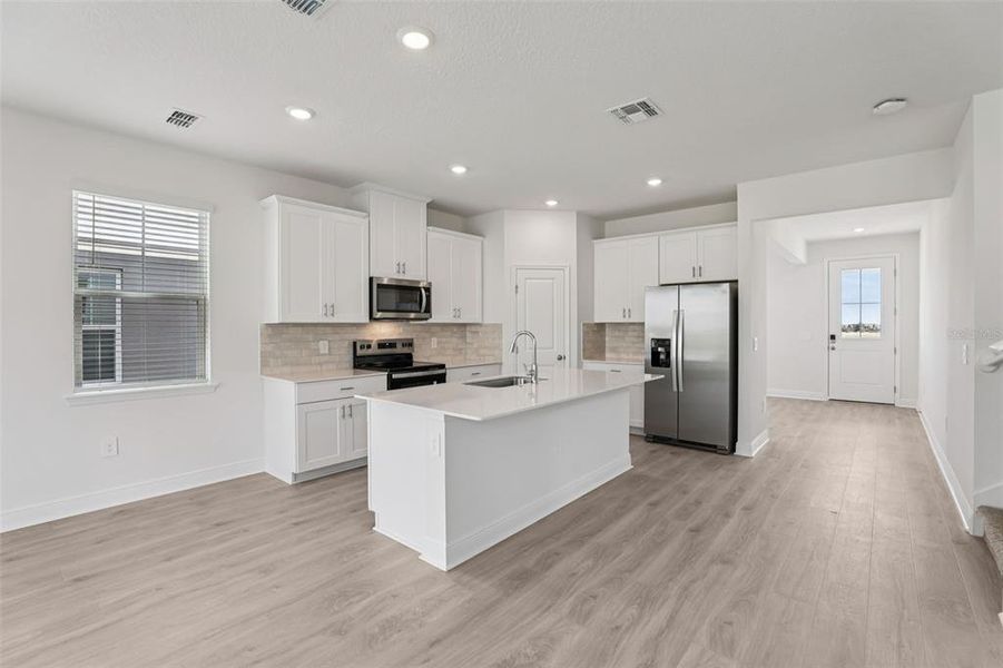 Furnished interior view inside a new home in Cyrene at Minneola, Minneola (Image 7).