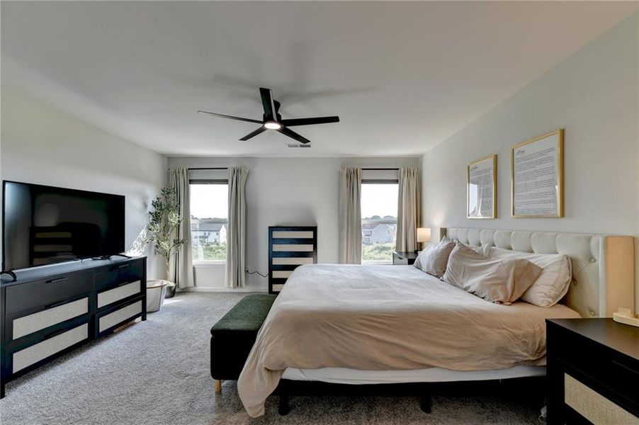 Furnished interior view inside a new home in Sweetbay Farm, Lawrenceville (Image 58).