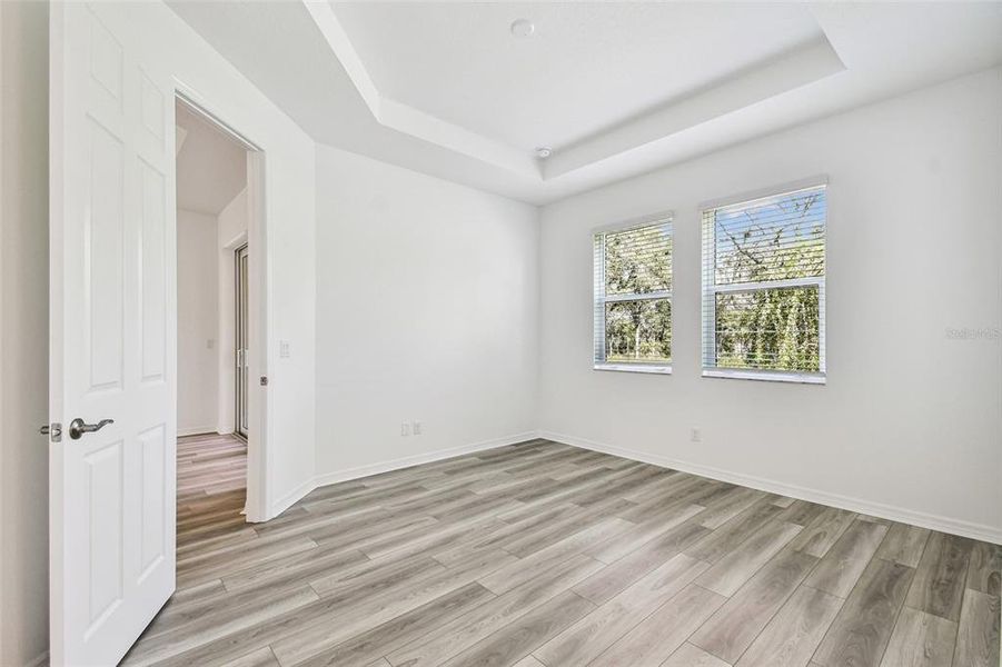 Spacious, unfurnished interior of a new home in Sweetwater at Lakewood Ranch, Lakewood Ranch (Image 20).