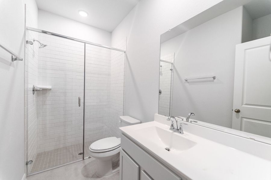 Furnished interior view inside a new home in Sunfield, Buda (Image 9).