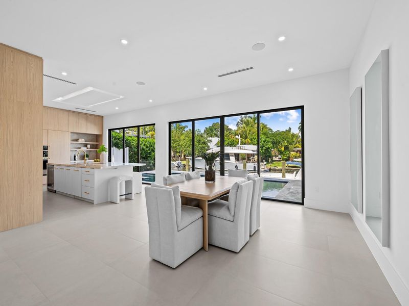 Furnished interior view inside a new home in , Fort Lauderdale (Image 4). Furnished interior view inside a new home in , Fort Lauderdale (Image 4).