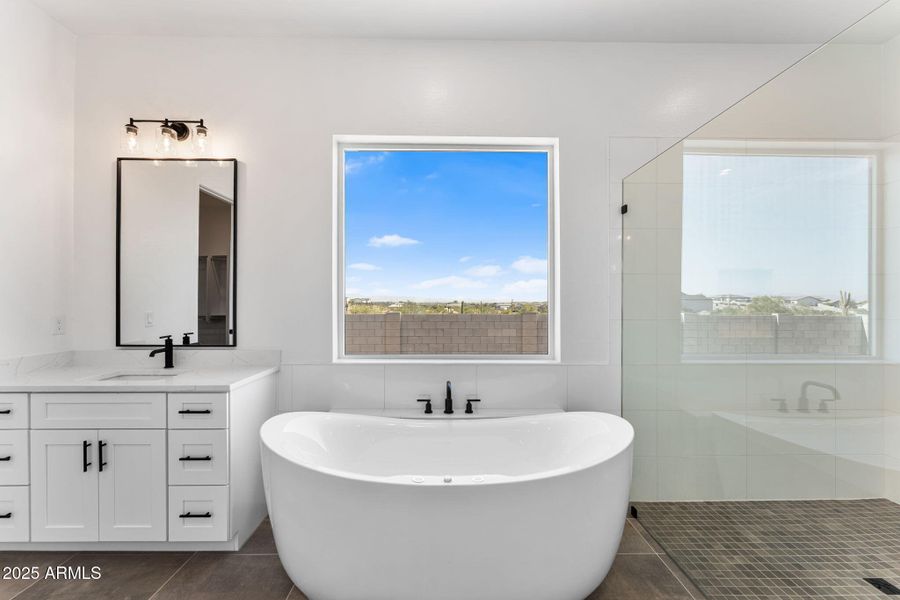 Primary En Suite Primary En Suite