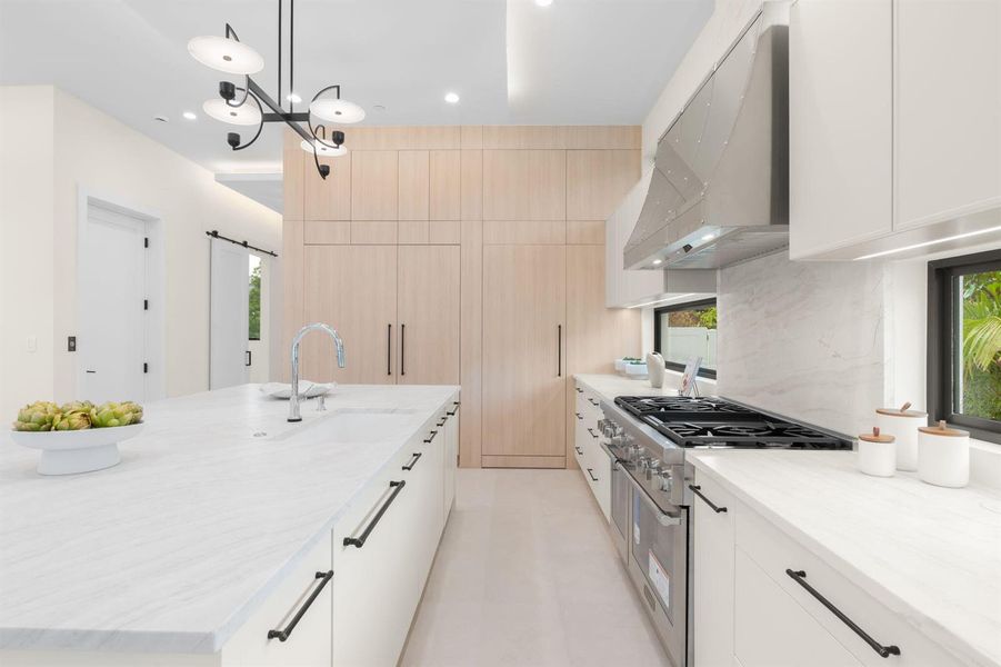 12 Kitchen