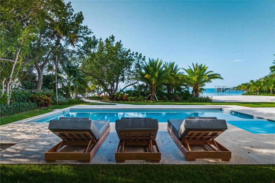 Community amenities in , Islamorada, Village of Islands (Image 80).