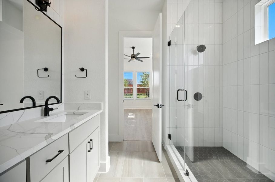 Furnished interior view inside a new home in Foxfield, Austin (Image 6).