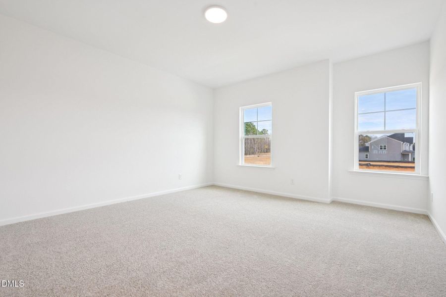 24-web-or-mls-N Stone Ml Trl-S2611-024 24-web-or-mls-N Stone Ml Trl-S2611-024