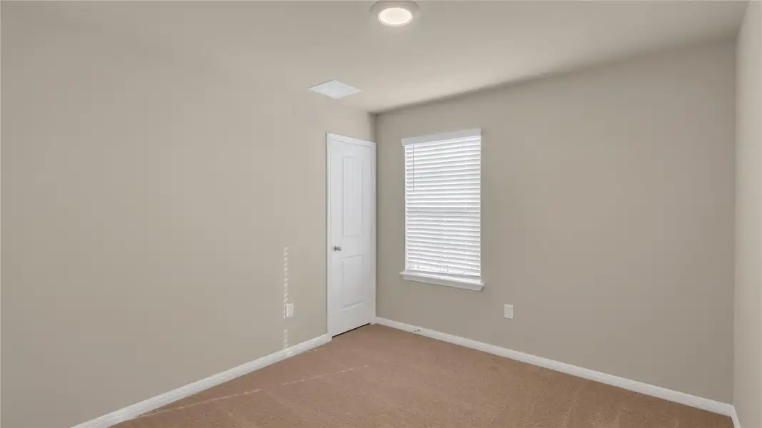 Spacious, unfurnished interior of a new home in Bar W Ranch, Leander (Image 9). Spacious, unfurnished interior of a new home in Bar W Ranch, Leander (Image 9).