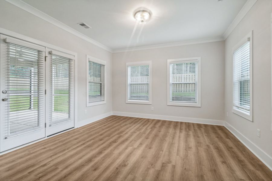 Representative unfurnished interior of a home built from the Carol II by Great Southern Homes in The Cove, Sumter (Image 29).