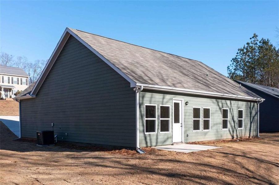 Exterior details and patio area of a home in , Buchanan (Image 4).